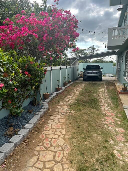Playa Y Campo Getaway Apartment Isabela Exterior photo